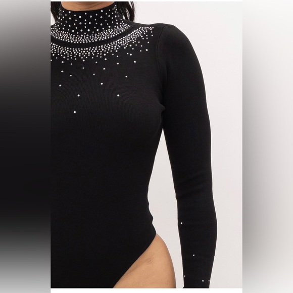 210. Violet Jeweled Turtleneck Bodysuit In Black - Picture 4 of 4